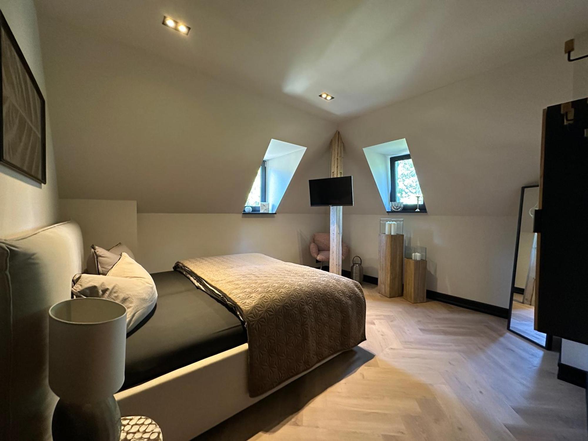 * Stadtvilla Plauen * * Aussergewoehnlich * 2 Zimmerwohnung * Zentrumsnah Exteriér fotografie